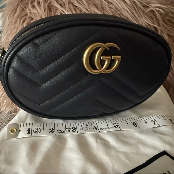 Gucci Black Quilted Leather bum bag. Only - Picture 4 of 11